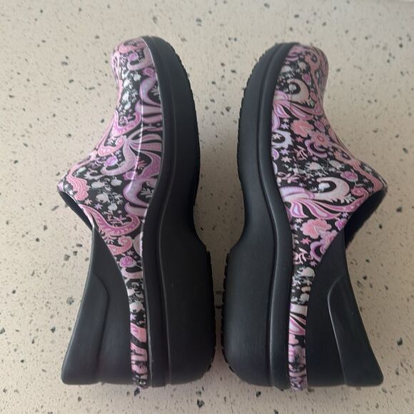 CROCS Dual Comfort NERIA PRO ll Black Paisley Floral Clogs Slip On Shoes Size 11 - Picture 5 of 12